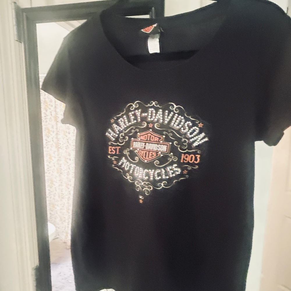 Harley-Davidson Black Tee with Metallic-Accent Logo